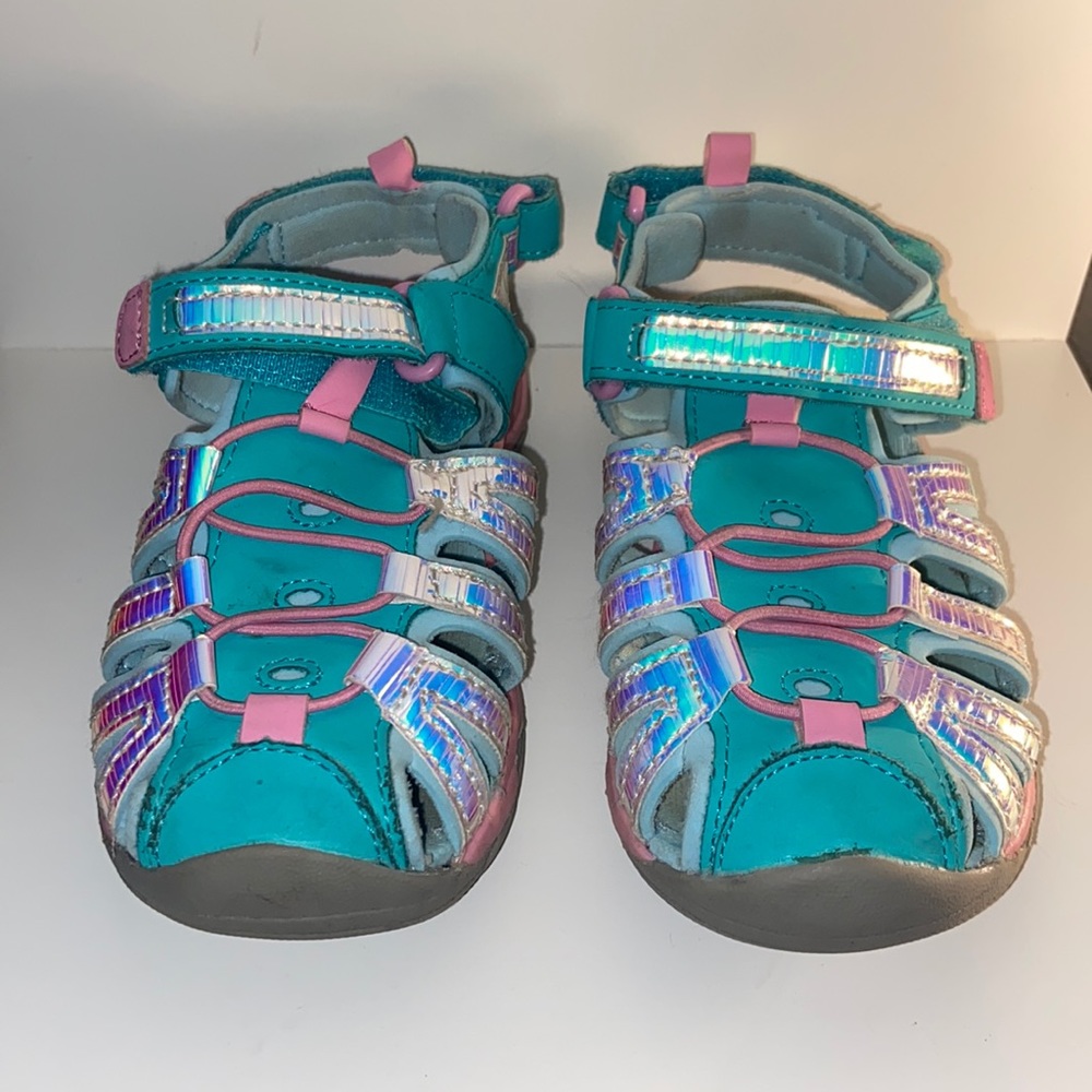 Cat and Jack kids sandals size 12